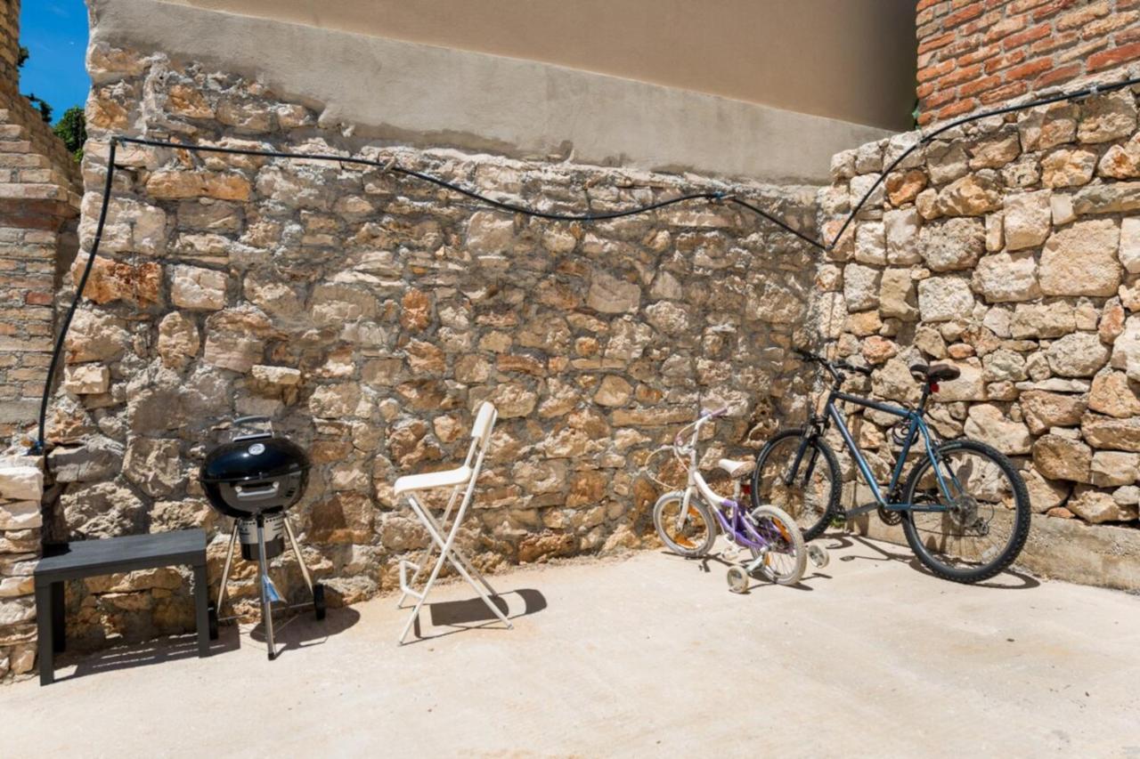 Villa Rural House Pikola With Sea View On Vis Island Komiža Exterior foto